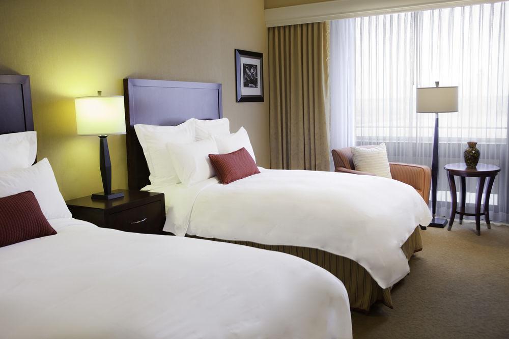 Kansas City Airport Marriott Exterior foto